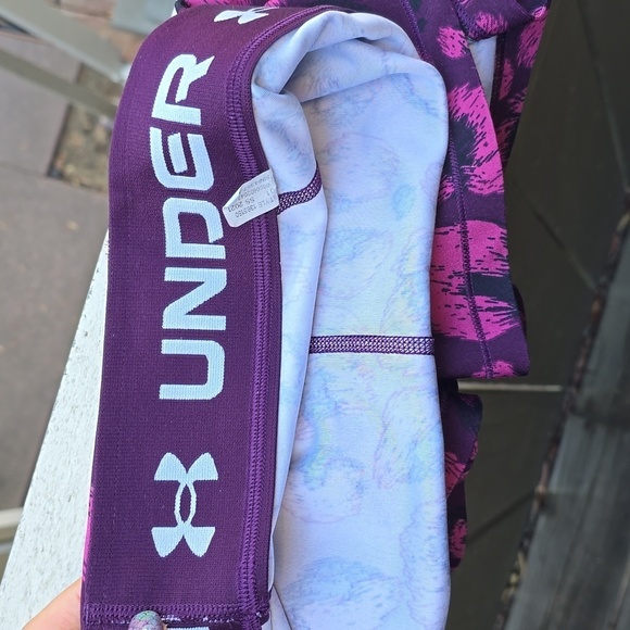 UNDER ARMOUR HeatGear Mid Rise 3” UA Shorts 1365150 Geo Print Shorty Large L - Picture 8 of 10